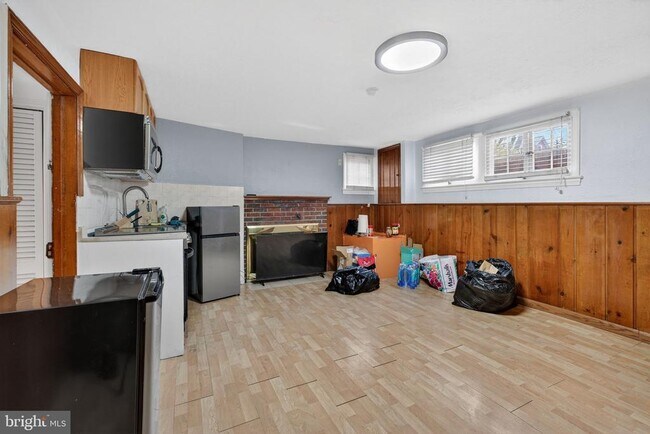 Building Photo - 7329 12th St NW