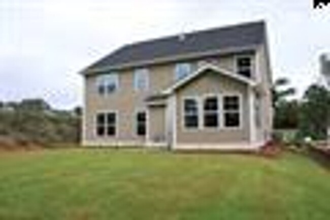 Building Photo - Large Family home in Timberlake