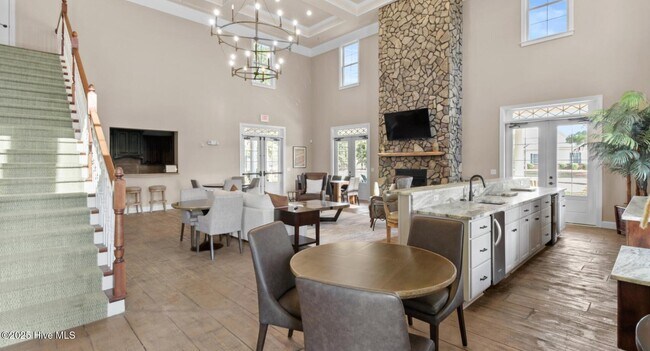Building Photo - 1275 Tillery Dr
