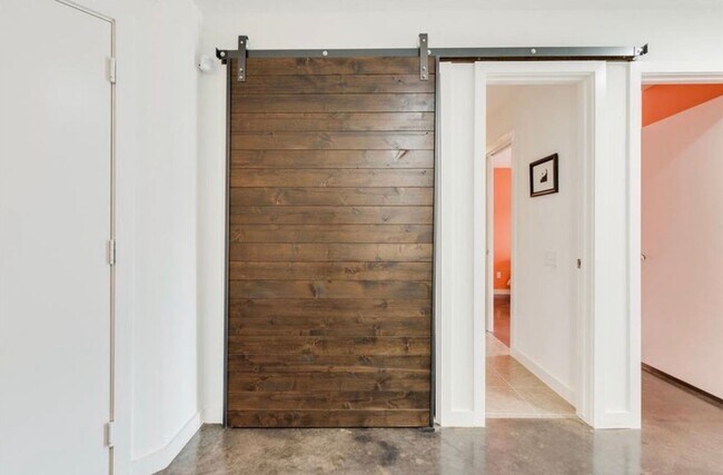 Building Photo - Immaculate 2-Story Urban Loft Townhome wit...
