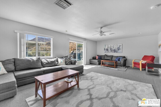 Building Photo - 38250 Chuperosa Ln