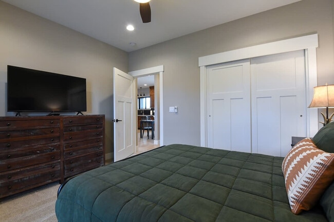 Building Photo - 444 Cowboy Trail