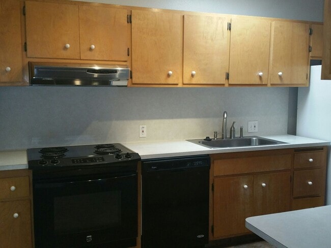 Building Photo - 405 Jardin Pl
