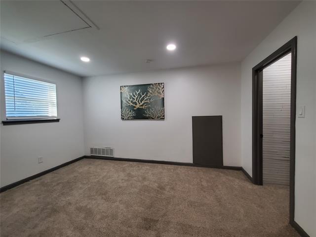 Building Photo - 1227 Elmwood Dr