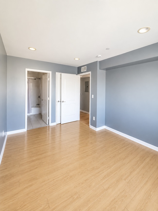 Building Photo - 13623 Sherman Way