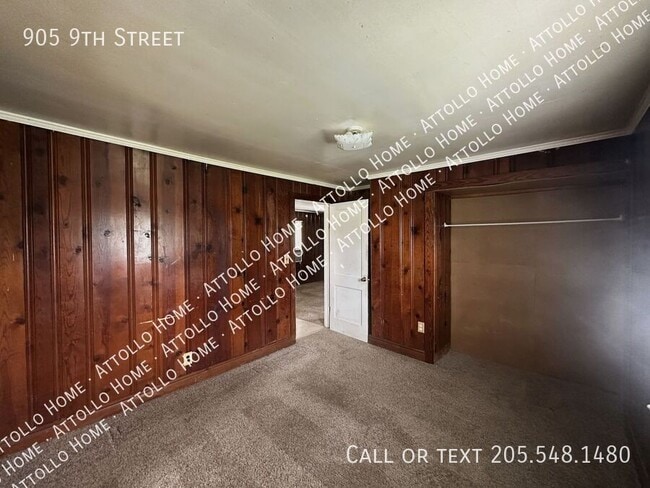 Building Photo - 905 9th St