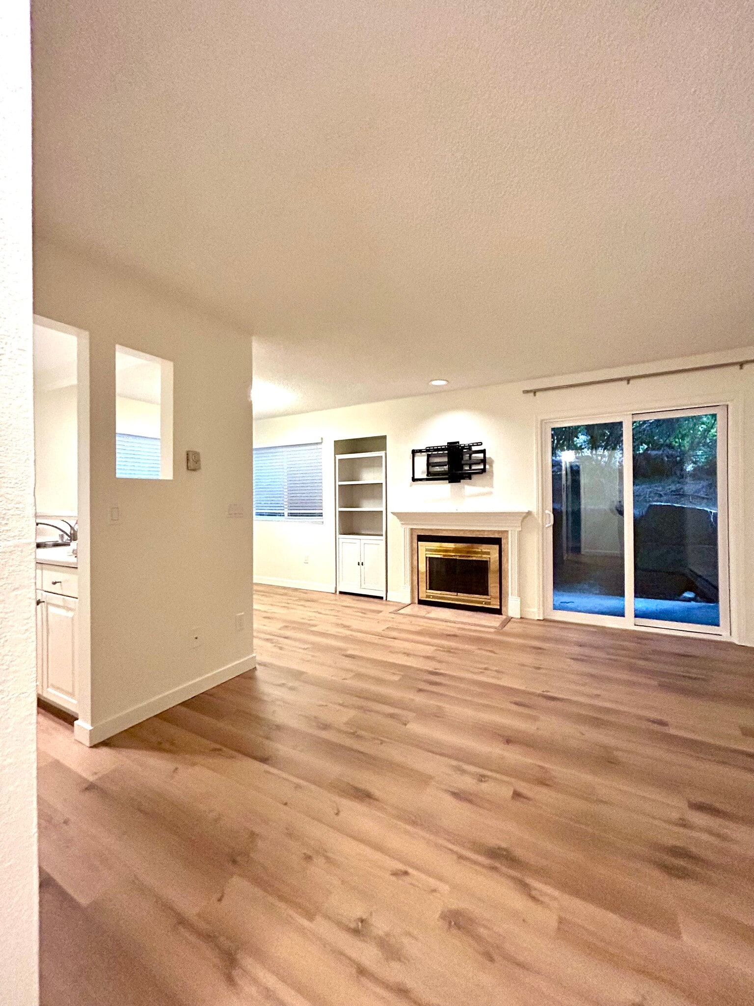 Main living with fireplace - 3017 127th Pl SE