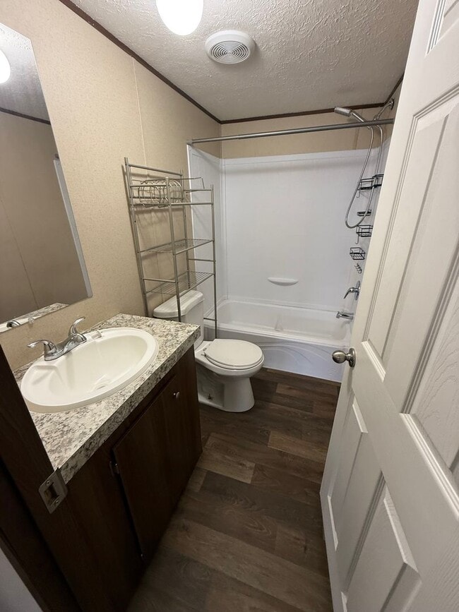 Building Photo - Doublewide Home For Rent in Iron Station NC with 4 Bedrooms, 2 Baths