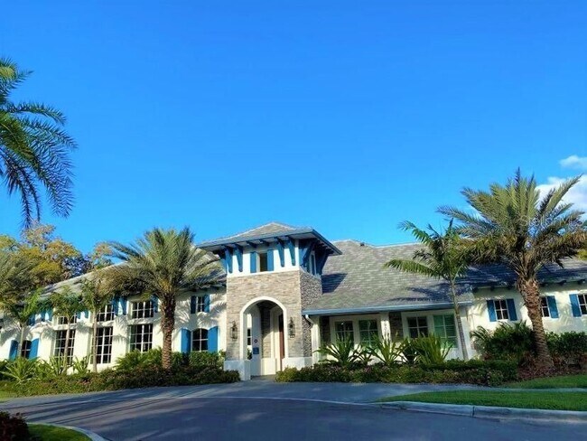 Building Photo - 12467 Sagewood Dr