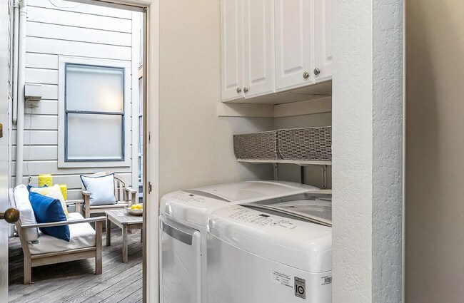 Building Photo - 2578 California St