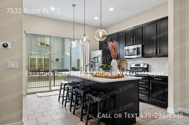 Building Photo - 7532 Russi Pl