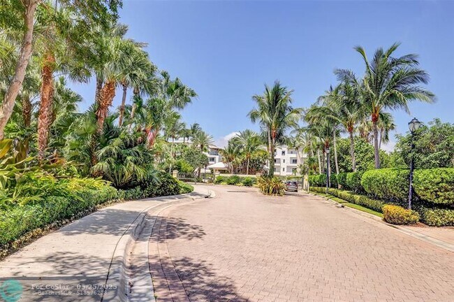 Building Photo - 6051 N Ocean Dr