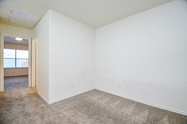 Building Photo - 5607 Stonecloud Ln