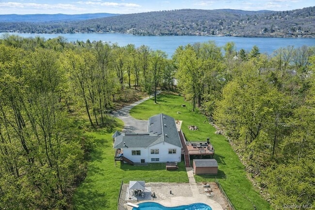 Building Photo - 10 Vernon Dr