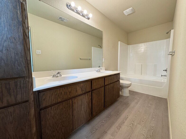 Building Photo - 5804 Rustler Dr