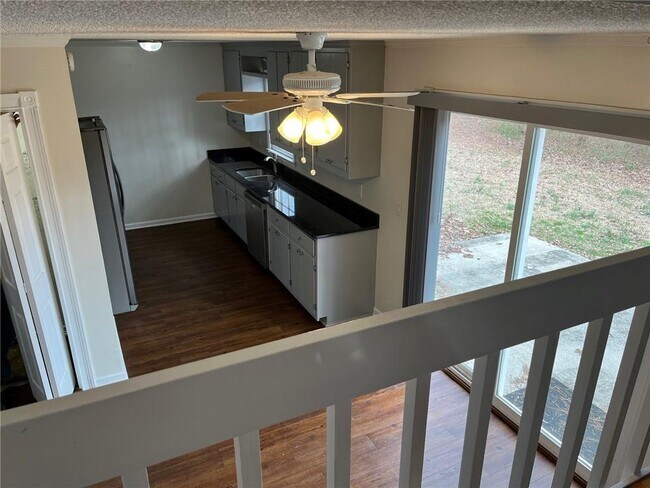 Building Photo - 2522 Whisper Ct NE