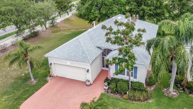 Building Photo - 2500 Castle Pines St