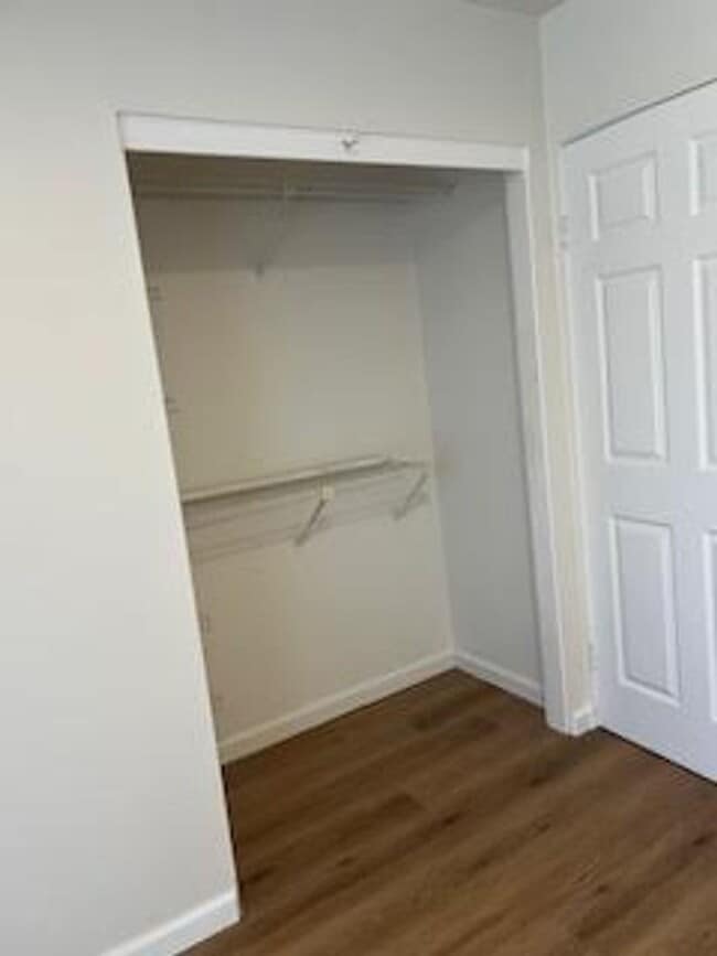Building Photo - Excellent 3 bed 2 Bath Home