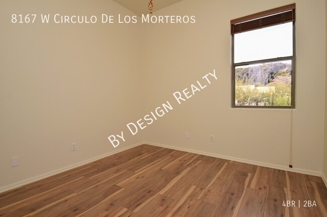 Building Photo - Stunning Santa Fe Style Home with Breathta...