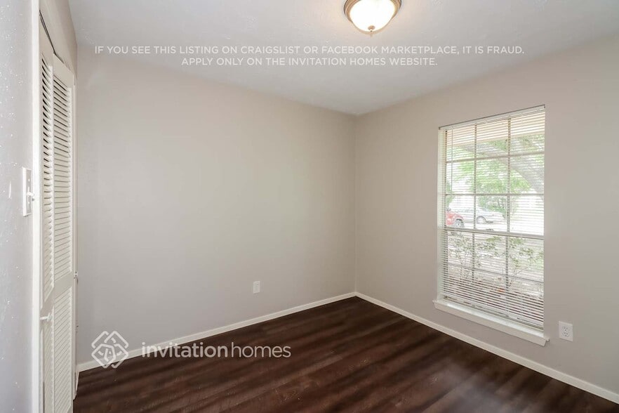 Building Photo - 14307 Branchwater Ln