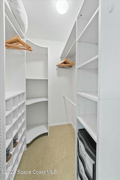 Building Photo - 925 Jimmy Buffett Mem Hwy