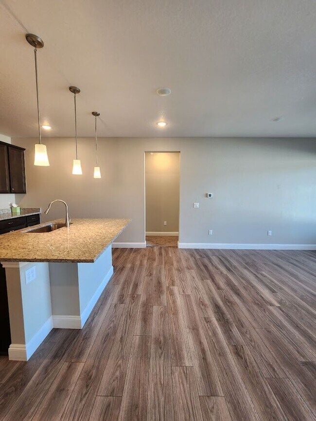 Building Photo - 9570 Accord Ln