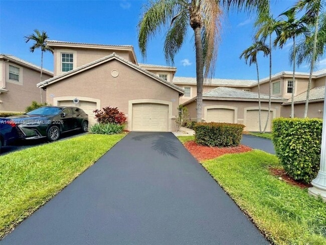 Building Photo - 1861 Salerno Cir