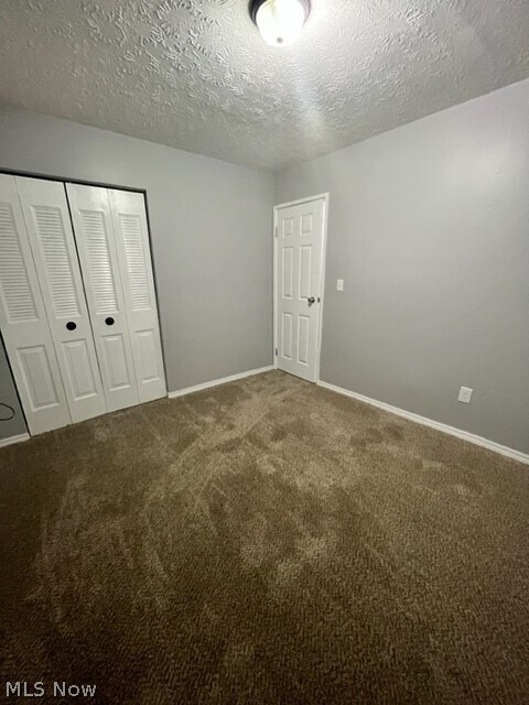 Building Photo - 166 Kendall Ave