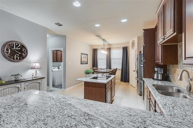 Building Photo - 15121 Seventeen Lakes Blvd