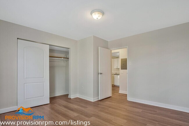 Building Photo - 2574 Riva Rd