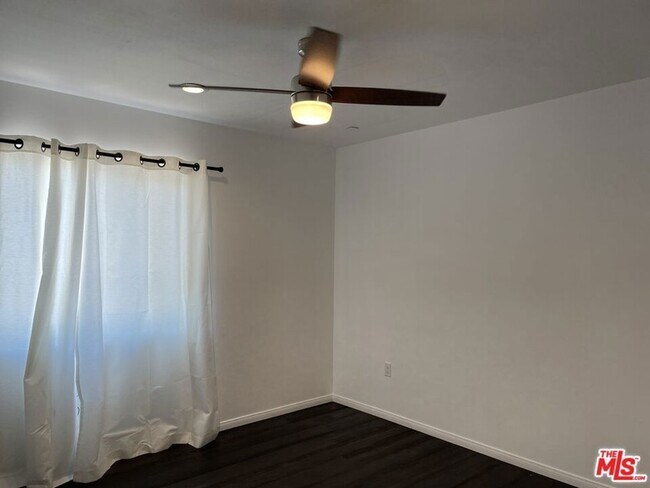 Building Photo - 2877 Gram Dr