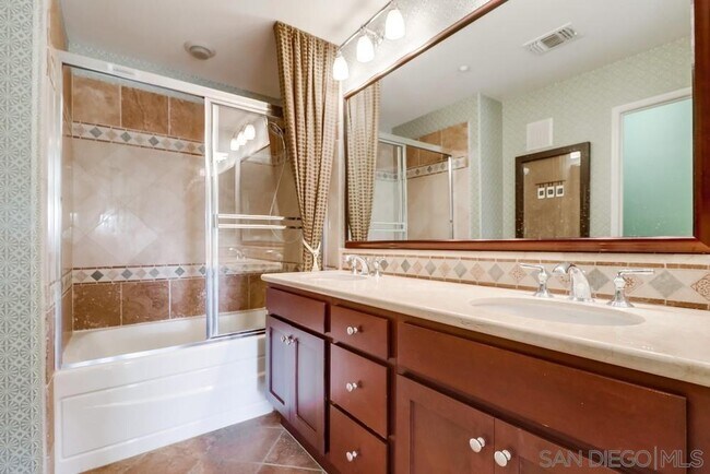 Building Photo - 2174 Desert Hare Ct