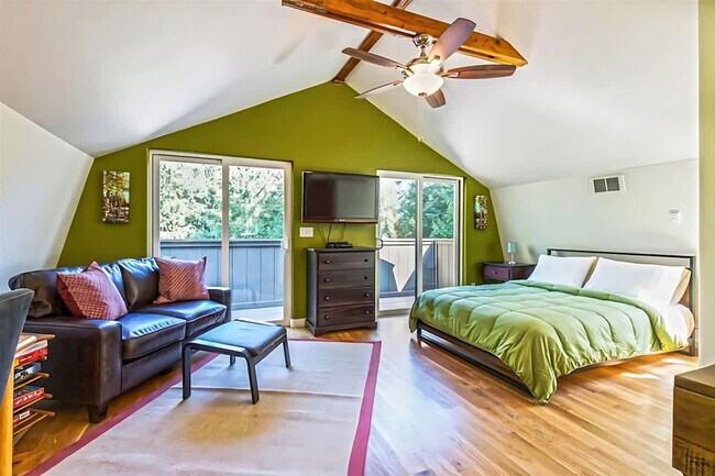 Building Photo - 32 Michaels Rd