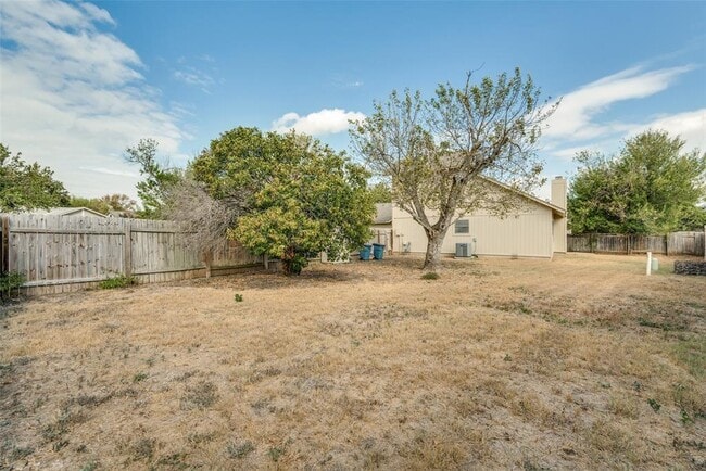 Building Photo - 1314 Mulberry Way