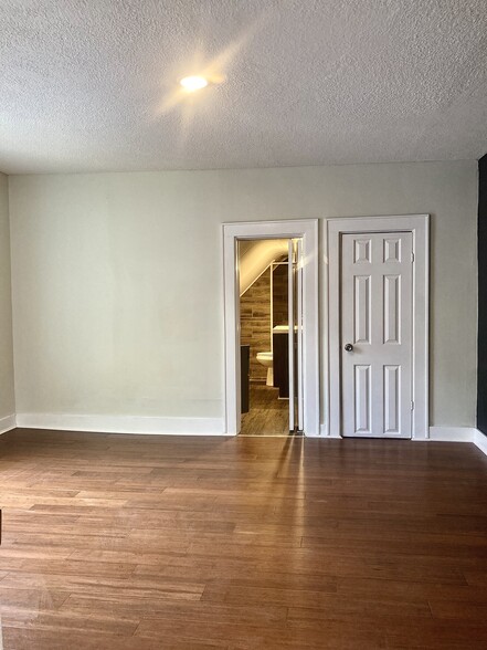 Building Photo - 1205 Wabash Ave