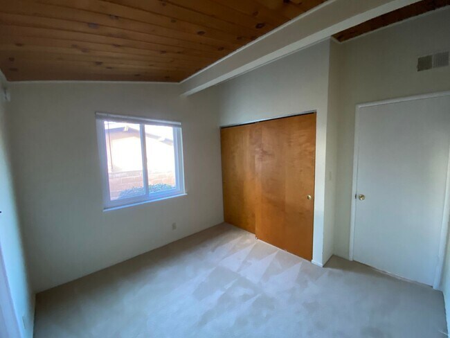 Building Photo - 1116 Isabelle Ct