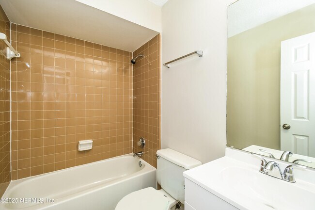 Building Photo - 8219 Crosswind Rd