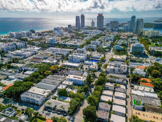 Building Photo - 631 Jefferson Ave