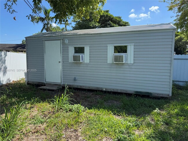 Building Photo - 11751 SW 190th Terrace