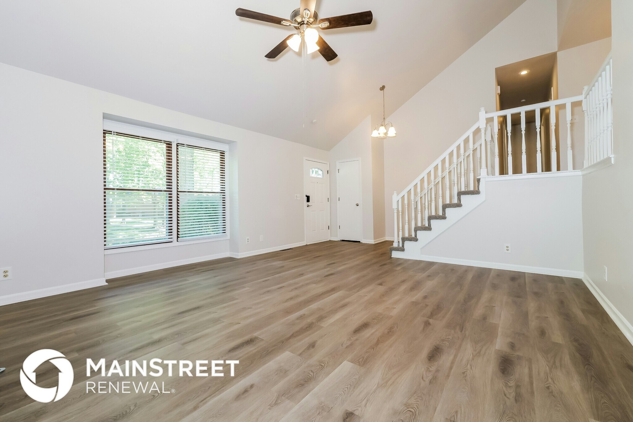 Building Photo - 1321 NE Quail Walk Dr