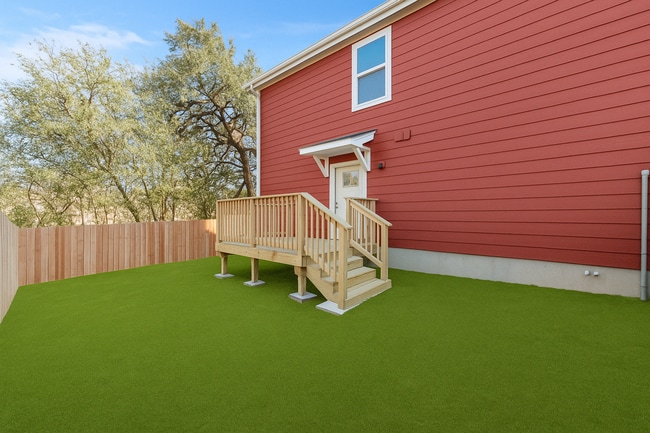 Building Photo - Modern Townhome for Rent – Modern Living a...