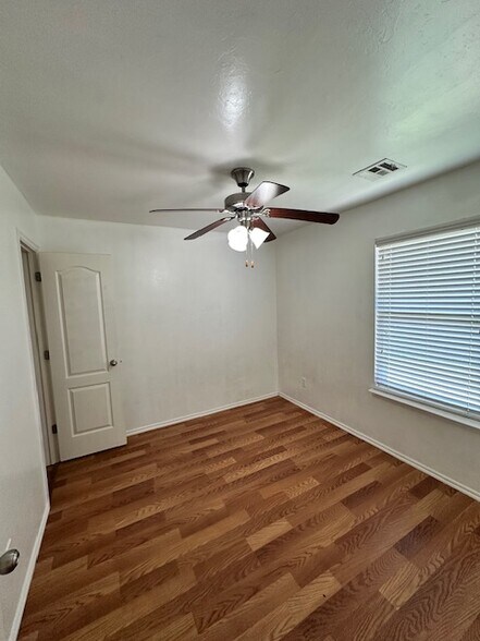 Building Photo - 6144 Cielo Ter