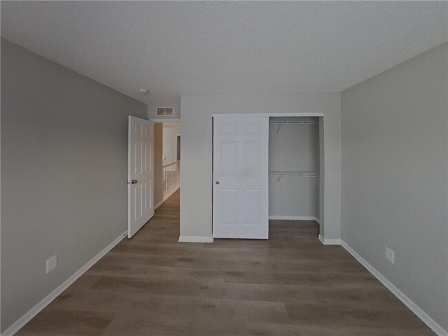 Building Photo - 16476 Jarrett Cir