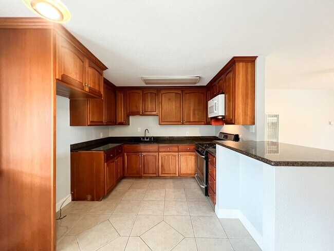 Building Photo - Charming 3-Bedroom Home in Napa’s Sought-A...