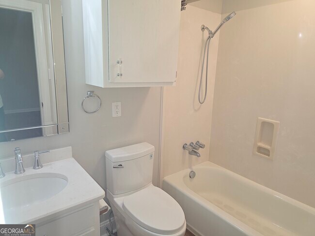 Building Photo - 5944 GA-21