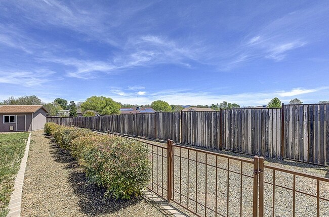 Building Photo - Three Bedroom, Two Bath home with RV Parking!