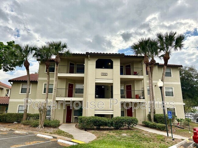 Primary Photo - 3020 Parkway Blvd
