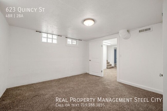 Building Photo - 623 Quincy St