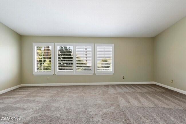 Building Photo - 1811 Fox Springs Cir