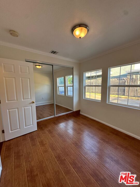 Building Photo - 10429 Oro Vista Ave